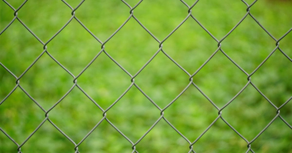 Budgeting for Labour Costs in Commercial Fencing Installations