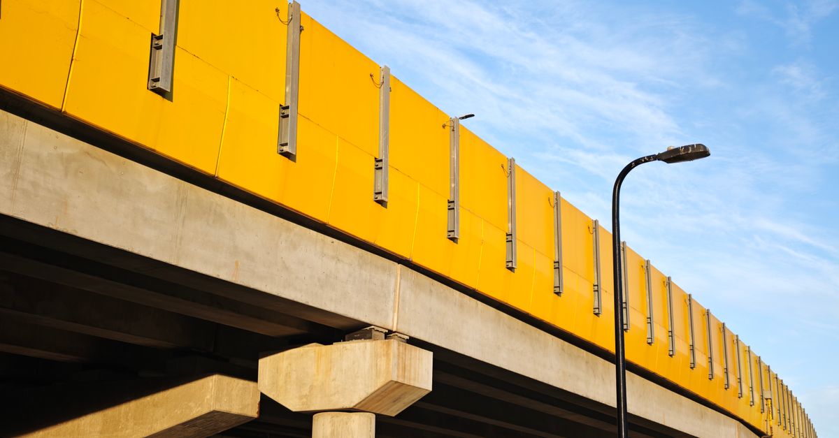 Cost-Effective Strategies for Commercial Fence Maintenance