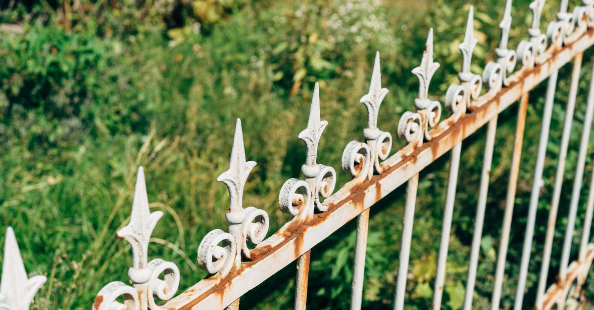 The Importance of Quality Fasteners in Fencing