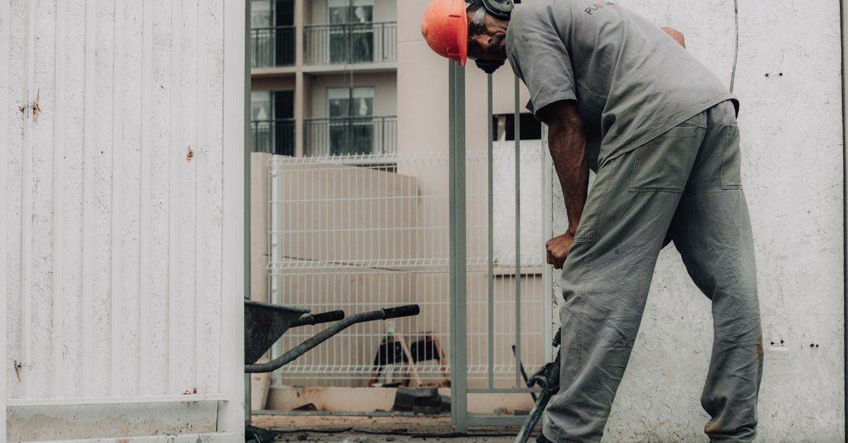 The Long-Term Financial Benefits of Installing Residential Fencing